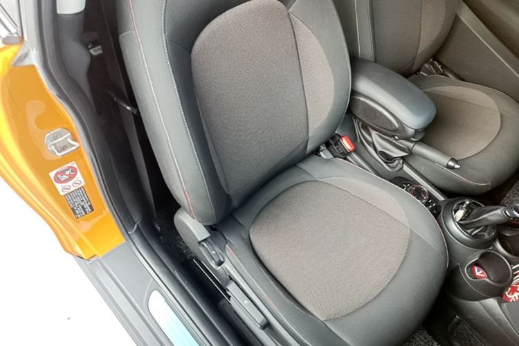 Used MINI 2016 1.2T ONE Pioneer Edition Right Front Seat