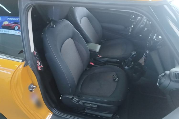 Used MINI 2016 1.2T ONE Pioneer Edition Right Front Seat
