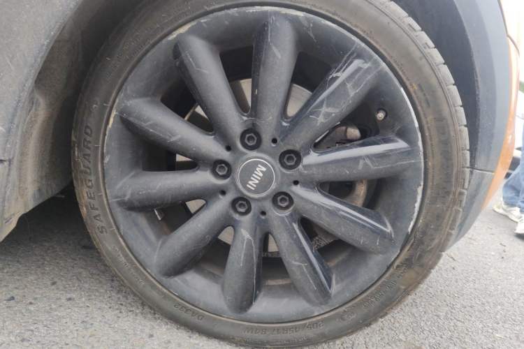 Used MINI 2016 2.0T COOPER S Pioneer Edition Right Front Wheel Hub