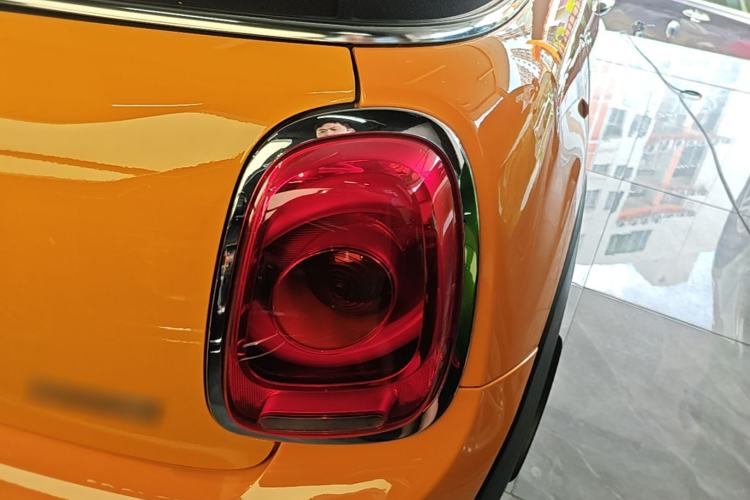 Used MINI 2016 1.5T COOPER CABRIO Right Rear Taillight