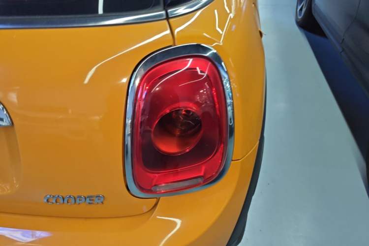 Used MINI 2016 1.5T COOPER Right Rear Taillight