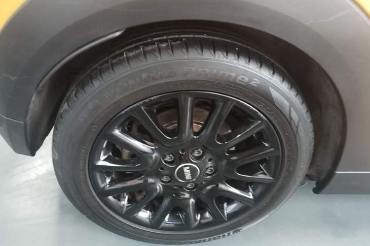 Used MINI 2016 1.2T ONE Pioneer Edition Right Rear Wheel Hub