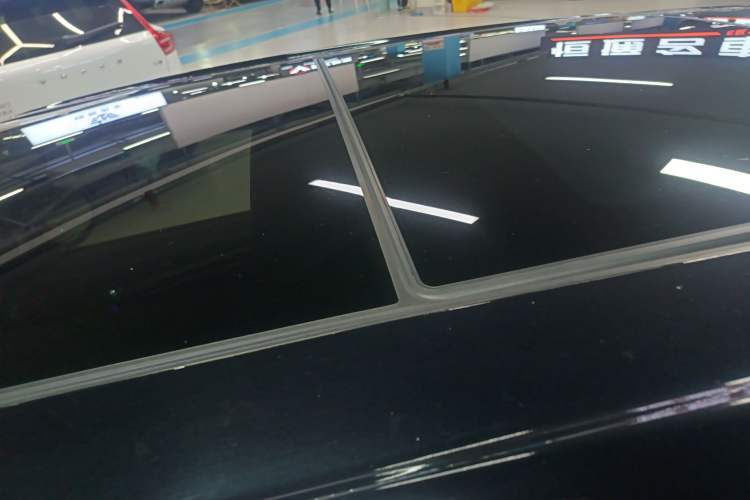 Used MINI 2016 1.5T COOPER Five-Door Edition Roof