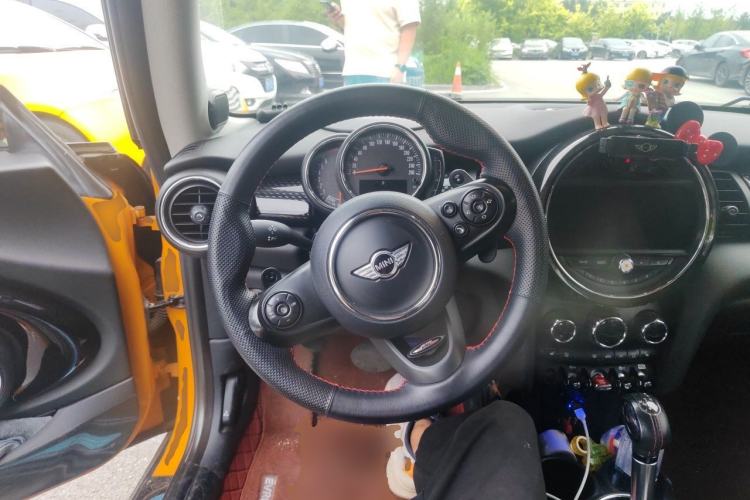 Used MINI 2016 2.0T COOPER S Pioneer Edition Steering Wheel