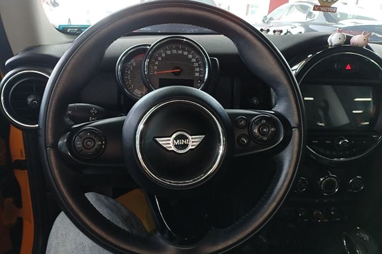 Used MINI 2016 1.2T ONE Pioneer Edition Steering Wheel