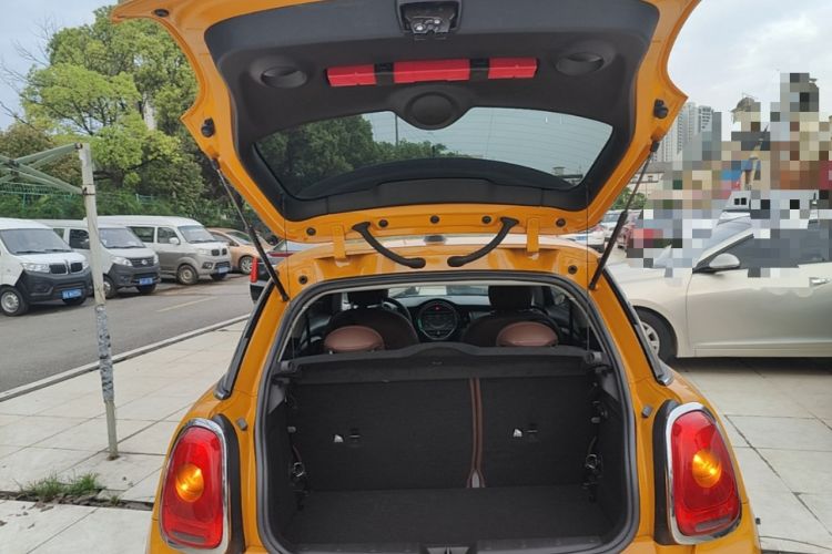 Used MINI 2016 1.2T ONE Pioneer Edition Trunk
