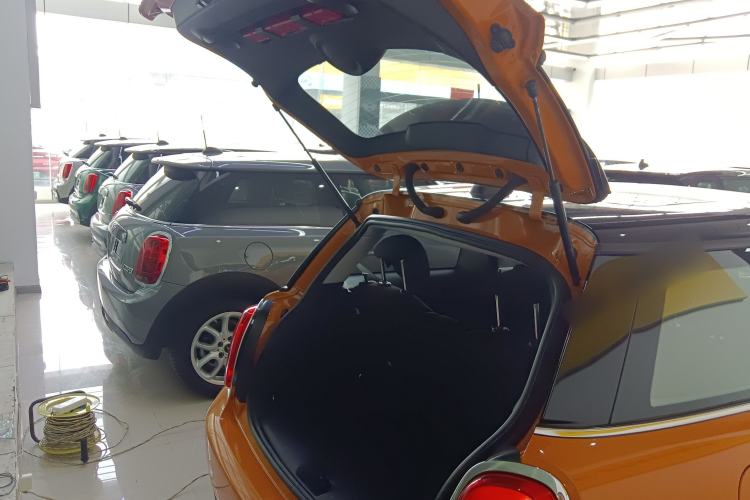 Used MINI 2016 1.5T COOPER Trunk