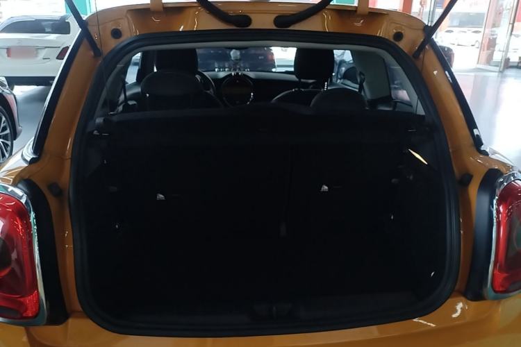 Used MINI 2016 1.2T ONE Pioneer Edition Trunk