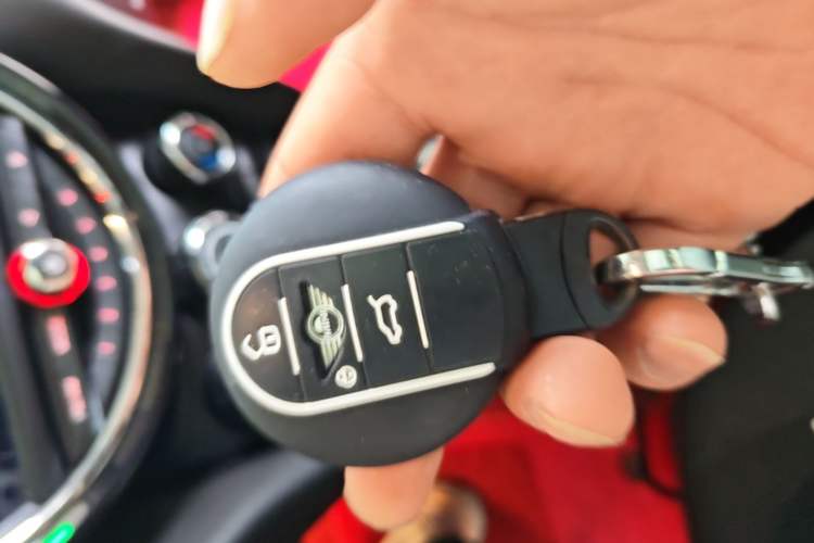 Used MINI 2016 1.2T ONE Five-Door Edition Vehicle Key