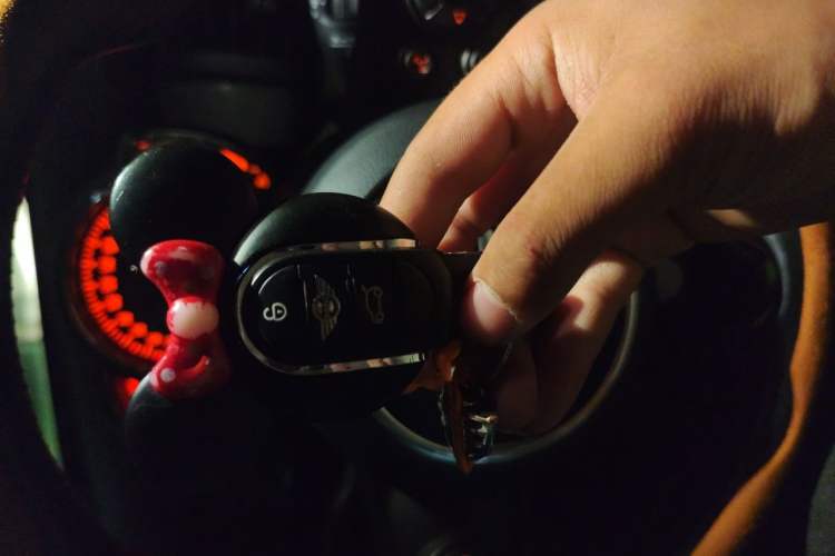 Used MINI 2016 1.5T COOPER Vehicle Key