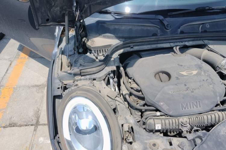 Used MINI 2017 2.0T COOPER S for Car Enthusiasts Engine Bay Right