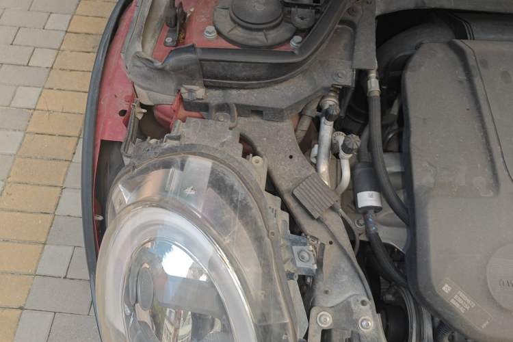 Used MINI  Engine Bay Right