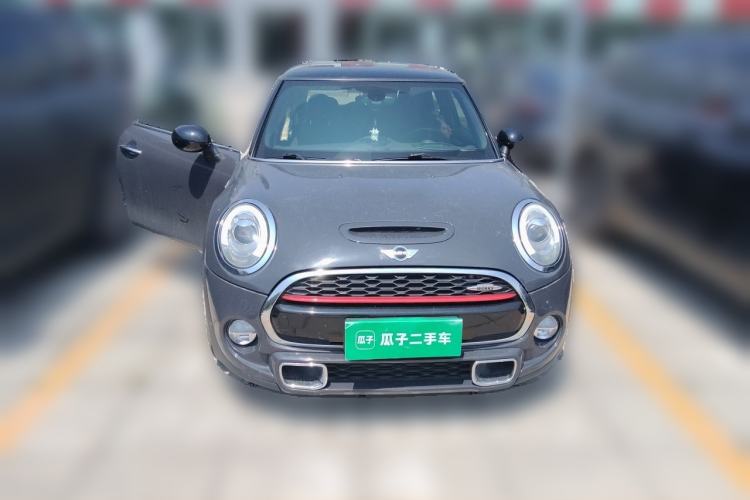 Used MINI 2017 2.0T COOPER S for Car Enthusiasts Front
