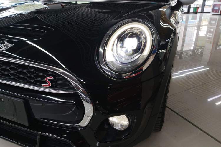 Used MINI 2017 2.0T COOPER S Racing Enthusiast Five-Door Edition Left Front Headlight