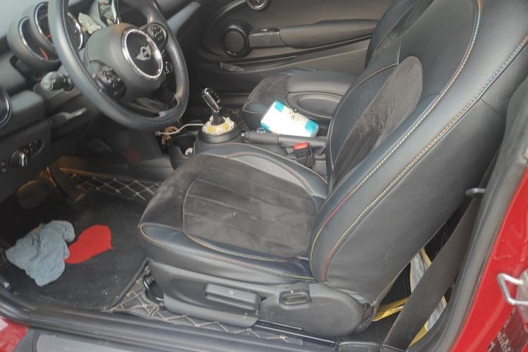 Used MINI  Left Front Seat