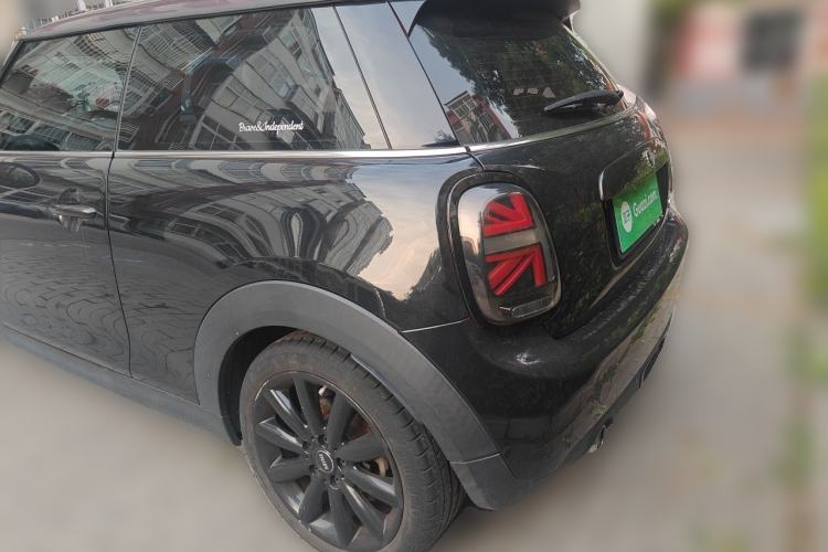 Used MINI  Rear Left 45 Deg