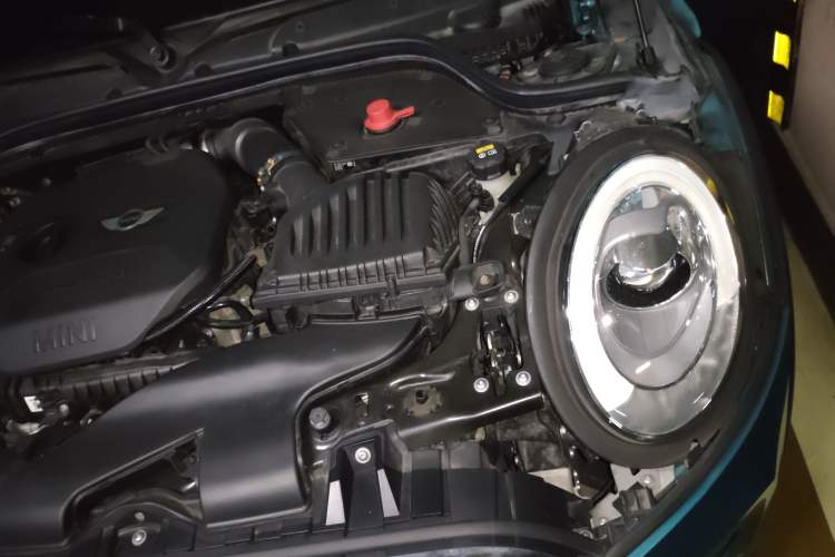 Used MINI 2017 1.5T COOPER CABRIO Freedom Edition Engine Bay Left