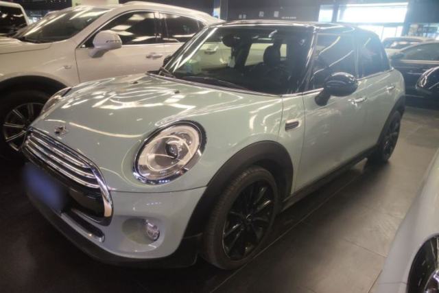 Used MINI 2017 1.5T COOPER Ice Blue Limited Edition Five-Door Version