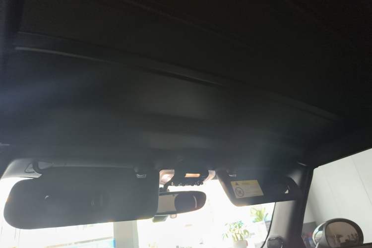 Used MINI 2017 1.5T COOPER CABRIO Freedom Edition Headliner