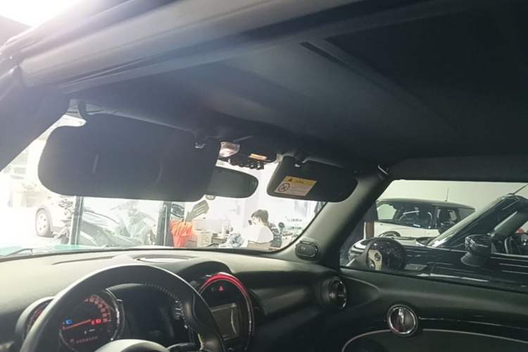 Used MINI 2017 1.5T COOPER CABRIO Freedom Edition Headliner