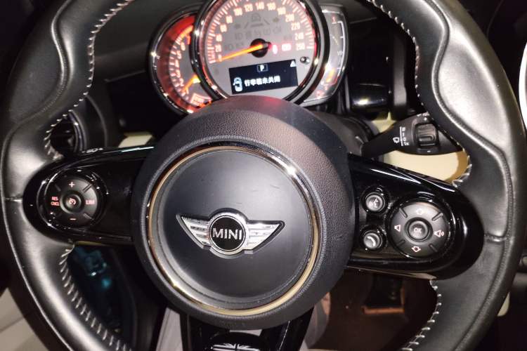 Used MINI 2017 1.5T COOPER CABRIO Freedom Edition Instrument Cluster