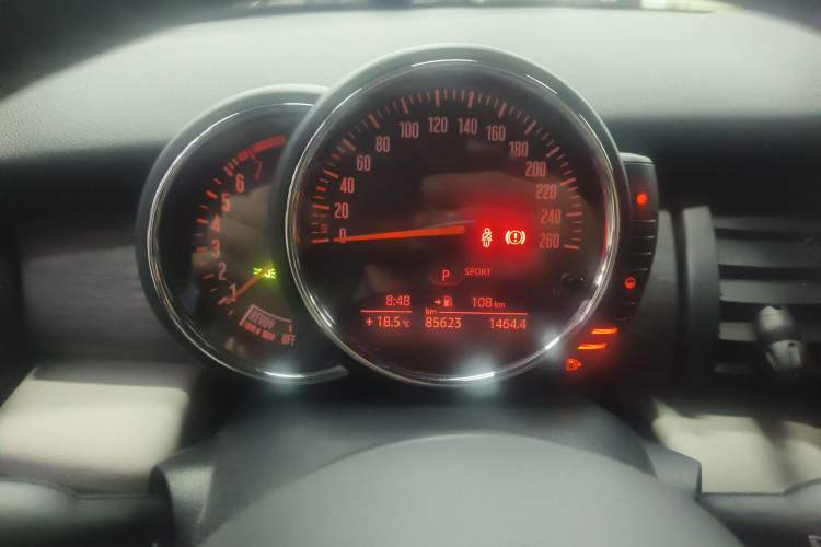 Used MINI 2017 1.5T COOPER CABRIO Freedom Edition Instrument Cluster
