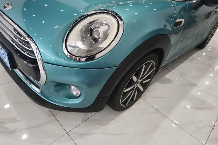 Used MINI 2017 1.5T COOPER CABRIO Freedom Edition Left Front Headlight