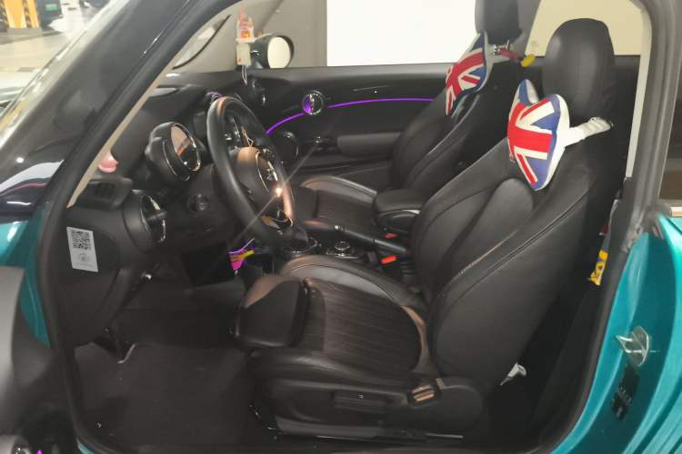 Used MINI 2017 1.5T COOPER Caribbean Blue Limited Edition Left Front Seat