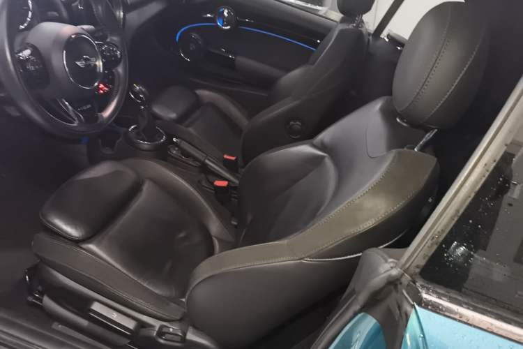 Used MINI 2017 1.5T COOPER CABRIO Freedom Edition Left Front Seat