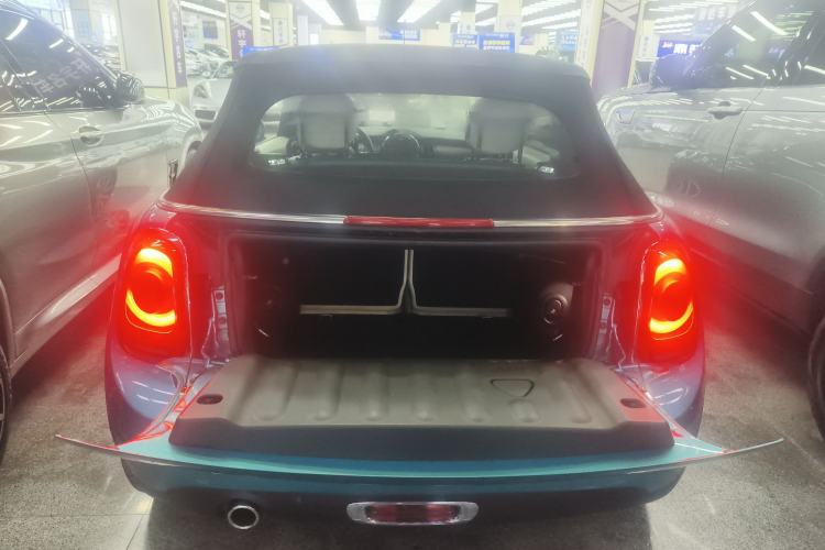 Used MINI 2017 1.5T COOPER CABRIO Freedom Edition Trunk