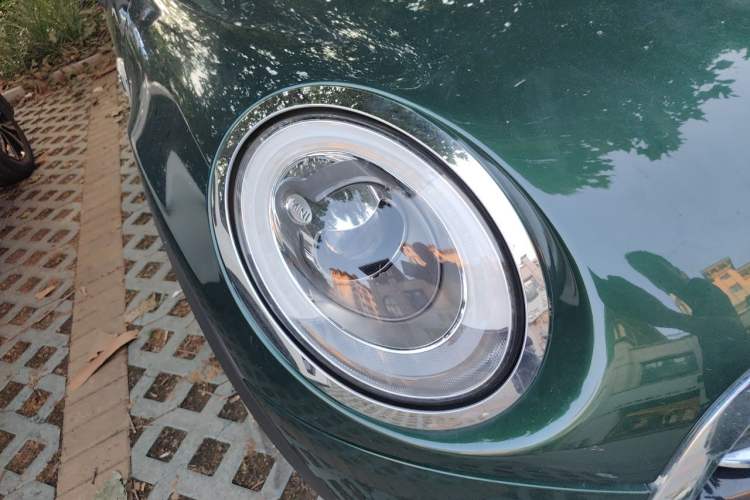 Used MINI 2017 2.0T COOPER S Racing Enthusiast Five-Door Edition Right Front Headlight