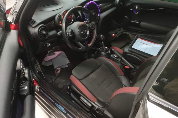 Used MINI 2017 2.0T COOPER S for Car Enthusiasts Driver Seat