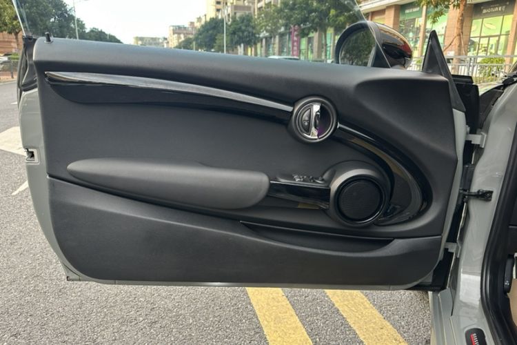 Used MINI 2017 2.0T COOPER S for Car Enthusiasts Exterior 12
