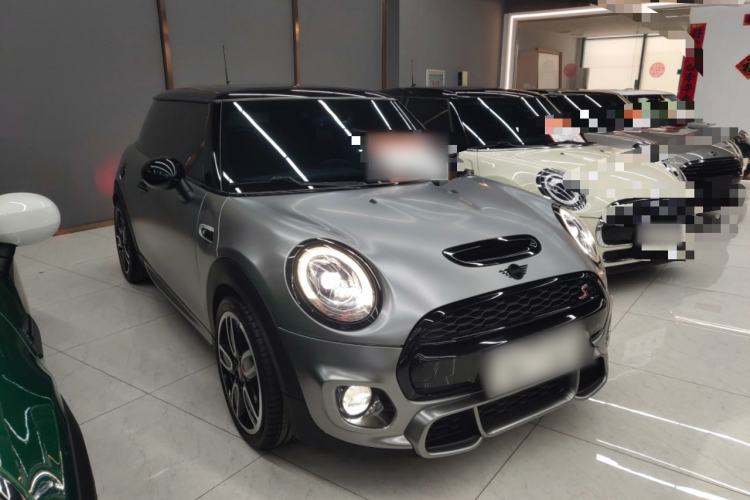 Used MINI 2017 2.0T COOPER S for Car Enthusiasts Front Right 45 Deg
