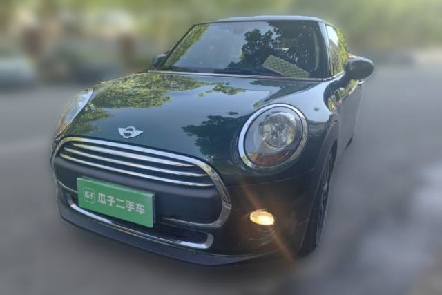 Used MINI 2017 1.5T COOPER Limited Edition in Ice Blue