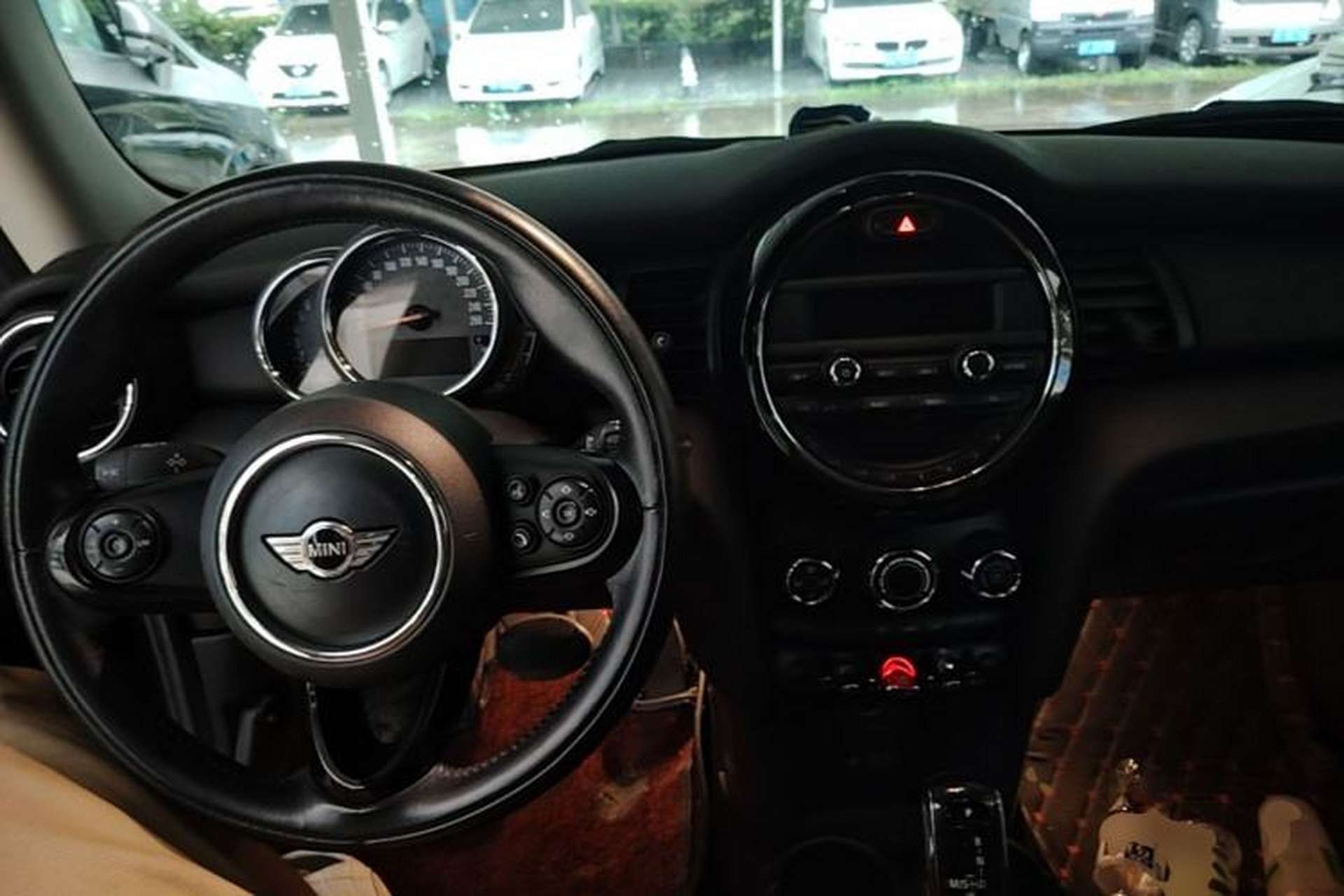 Used MINI 2017 1.5T COOPER Caribbean Blue Limited Edition Center Console