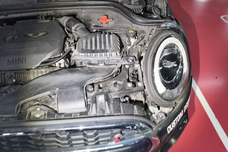 Used MINI 2017 2.0T COOPER S for Car Enthusiasts Engine Bay Left
