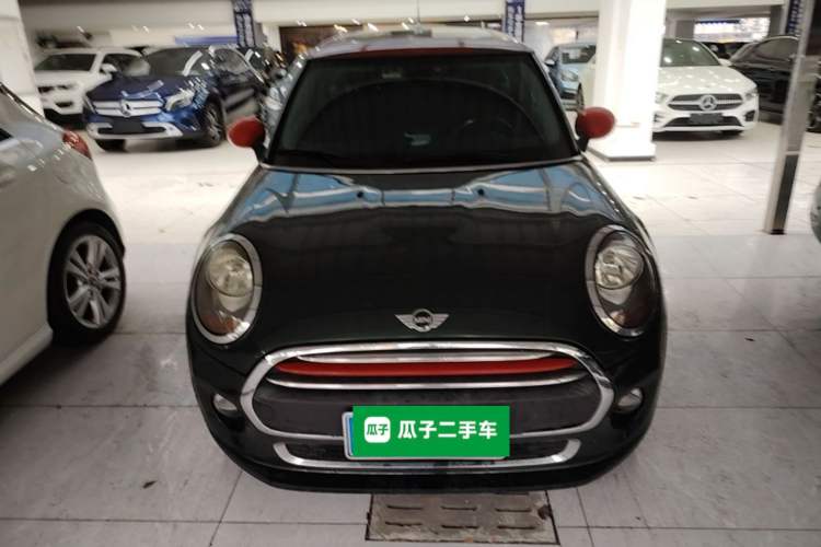 Used MINI 2017 1.5T COOPER Caribbean Blue Limited Edition Front