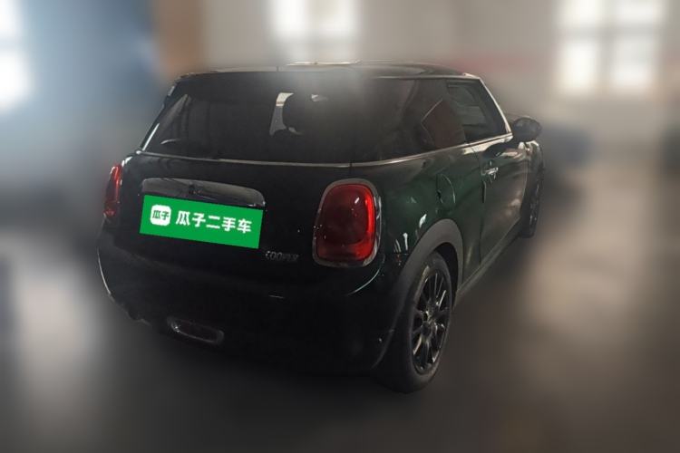 Used MINI  Rear Right 45 Deg