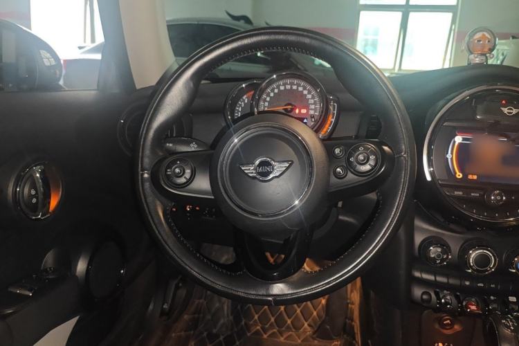Used MINI  Steering Wheel