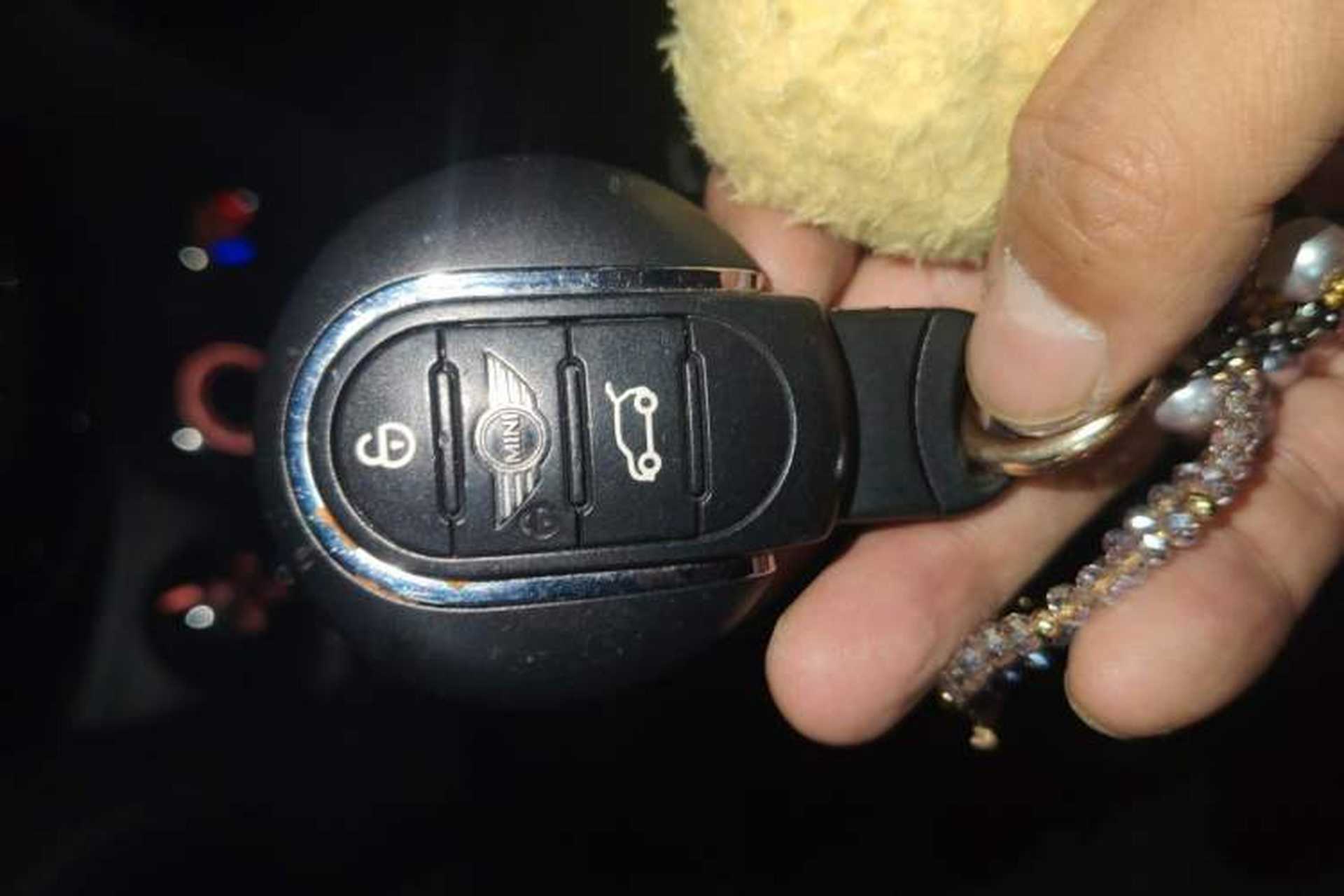 Used MINI 2017 1.5T COOPER Caribbean Blue Limited Edition Vehicle Key