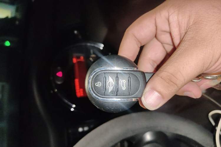 Used MINI  Vehicle Key