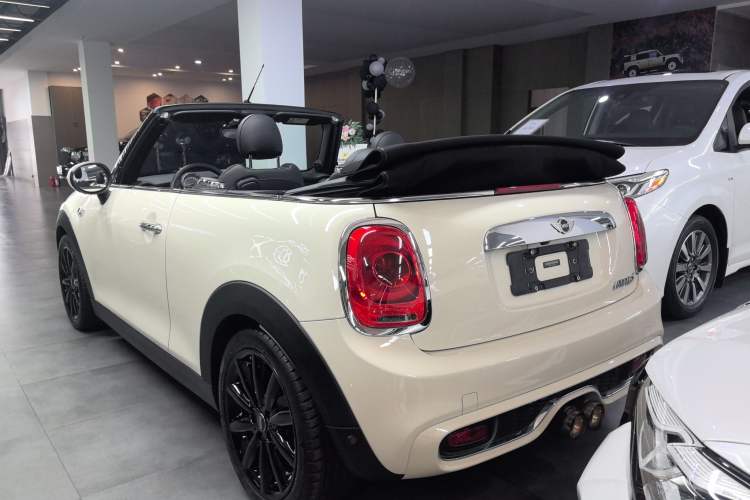 Used MINI 2017 2.0T COOPER S CABRIO Freedom Edition Exterior 5