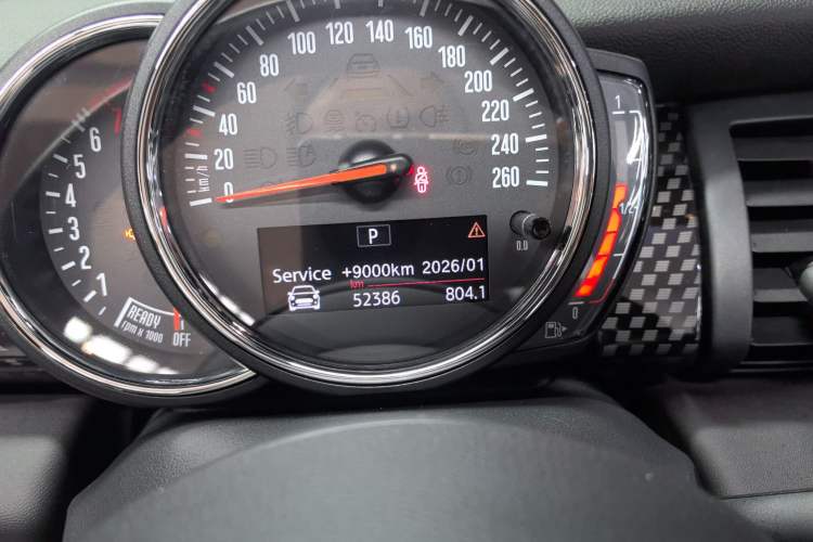 Used MINI 2017 2.0T COOPER S CABRIO Freedom Edition Odometer Close Up
