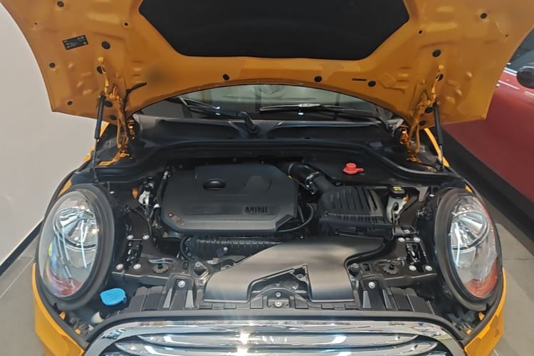 Used MINI 2017 1.5T COOPER Caribbean Blue Limited Edition Engine Bay