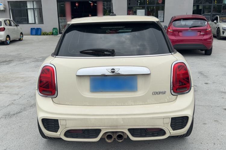 Used MINI 2017 1.5T COOPER Ice Blue Limited Edition Five-Door Version Exterior 4