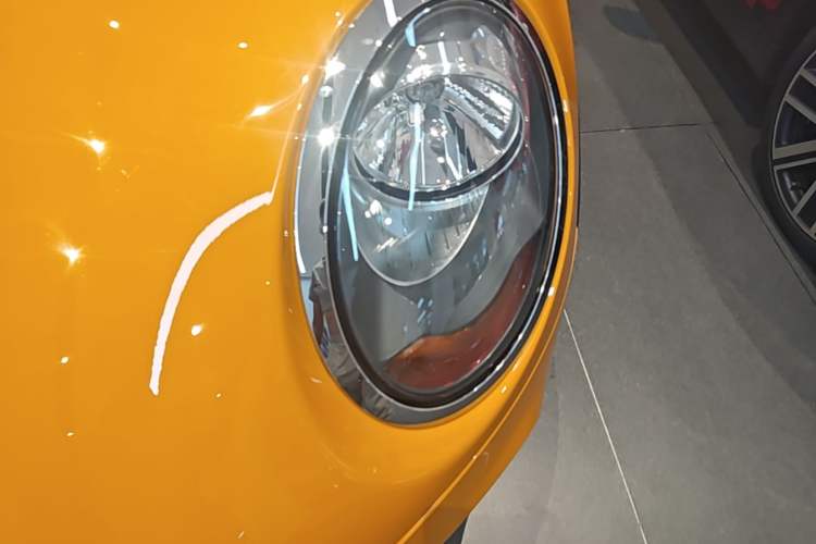 Used MINI 2017 1.5T COOPER Caribbean Blue Limited Edition Left Front Headlight