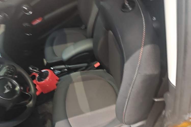 Used MINI 2017 1.5T COOPER Caribbean Blue Limited Edition Left Rear Seat
