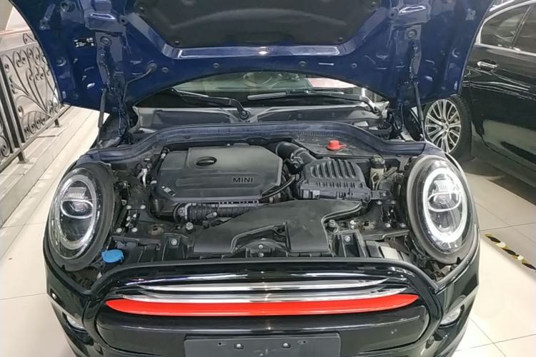 Used MINI 2018 1.5T COOPER Artist Engine Bay