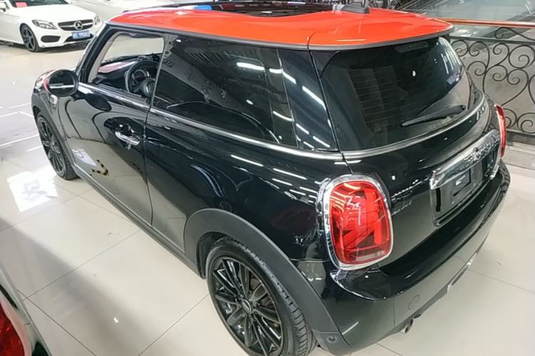 Used MINI 2018 1.5T COOPER Artist Exterior 2